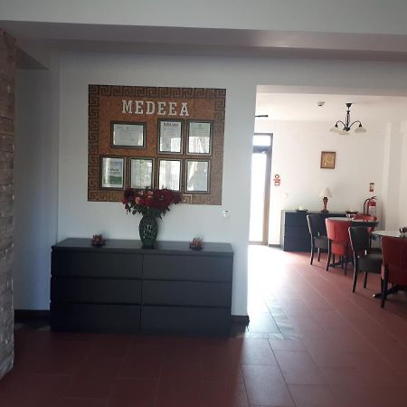 Vila Medeea Costinesti Luaran gambar