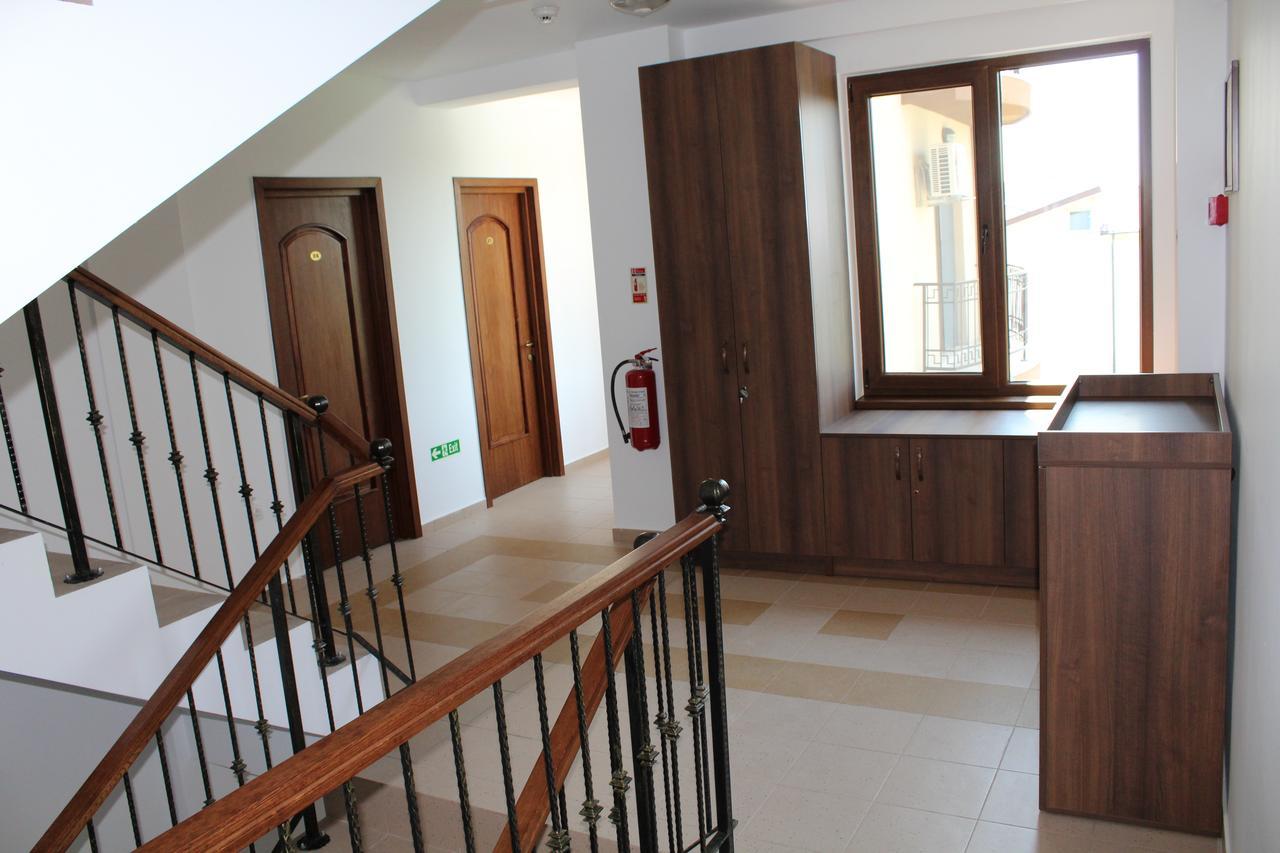 Vila Medeea Costinesti Luaran gambar