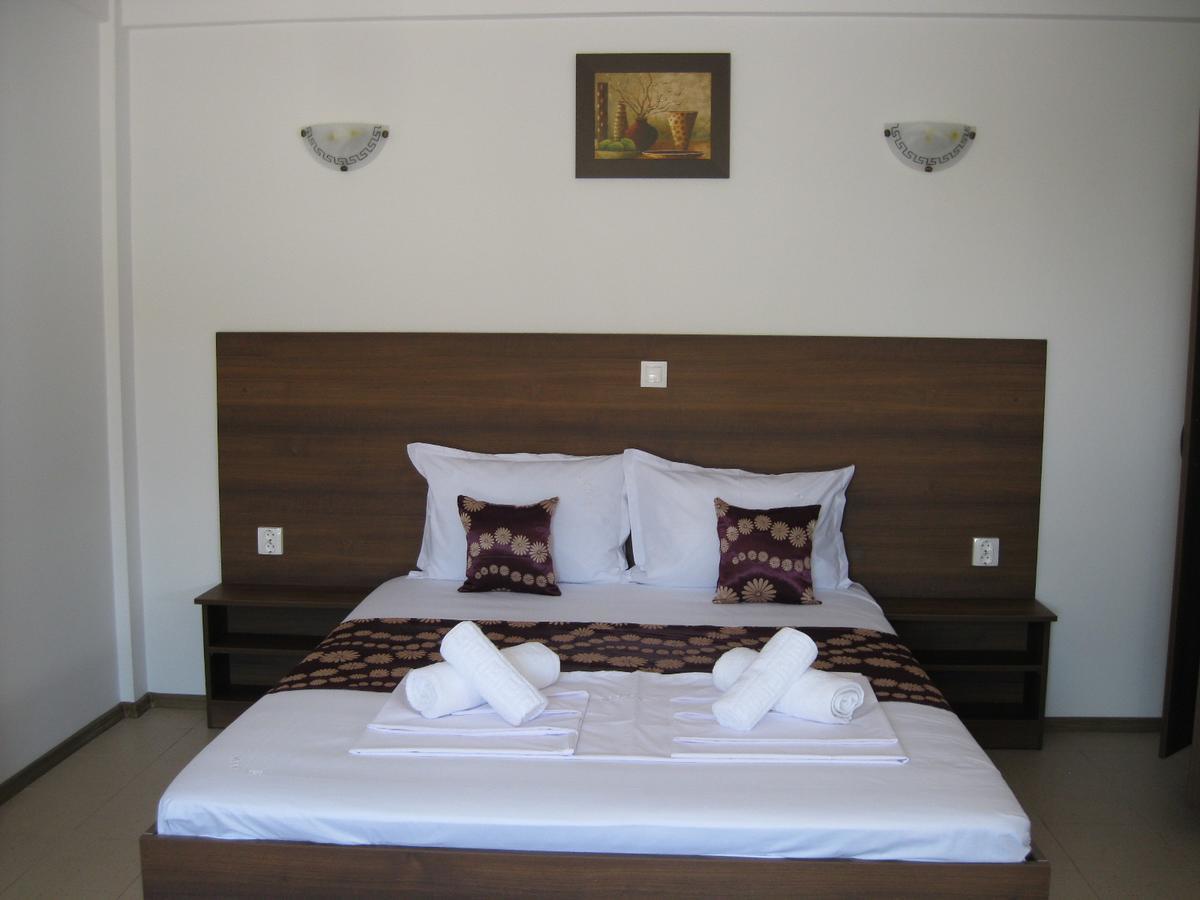 Vila Medeea Costinesti Luaran gambar