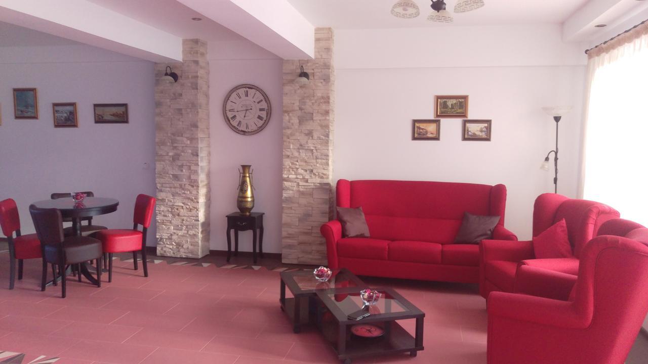 Vila Medeea Costinesti Luaran gambar